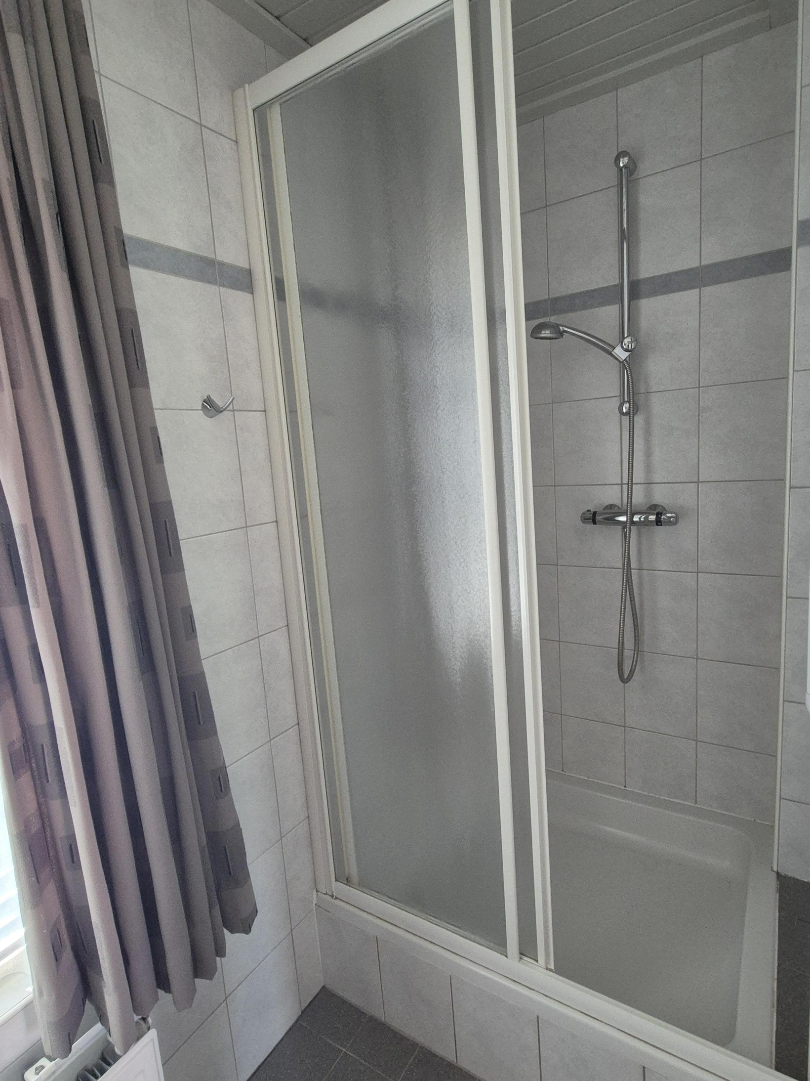 Hoekwoning te koop: Florence Nightingalestr 2, Huijbergen