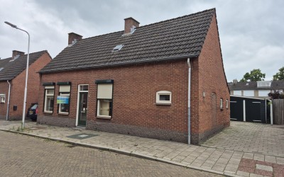 Dwarsstraat 10