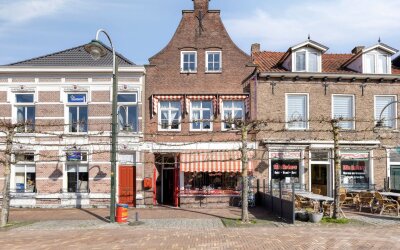 Markt 8
