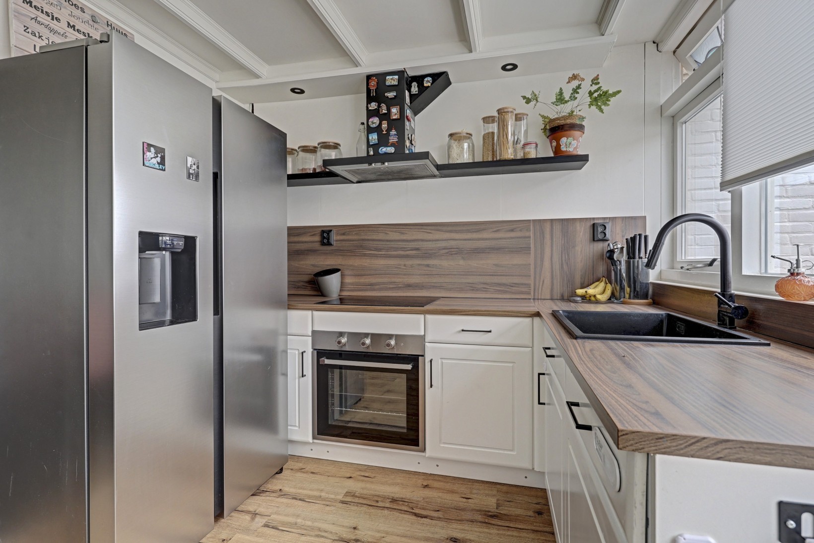 Tussenwoning te koop: Zuidwal 45, Steenbergen