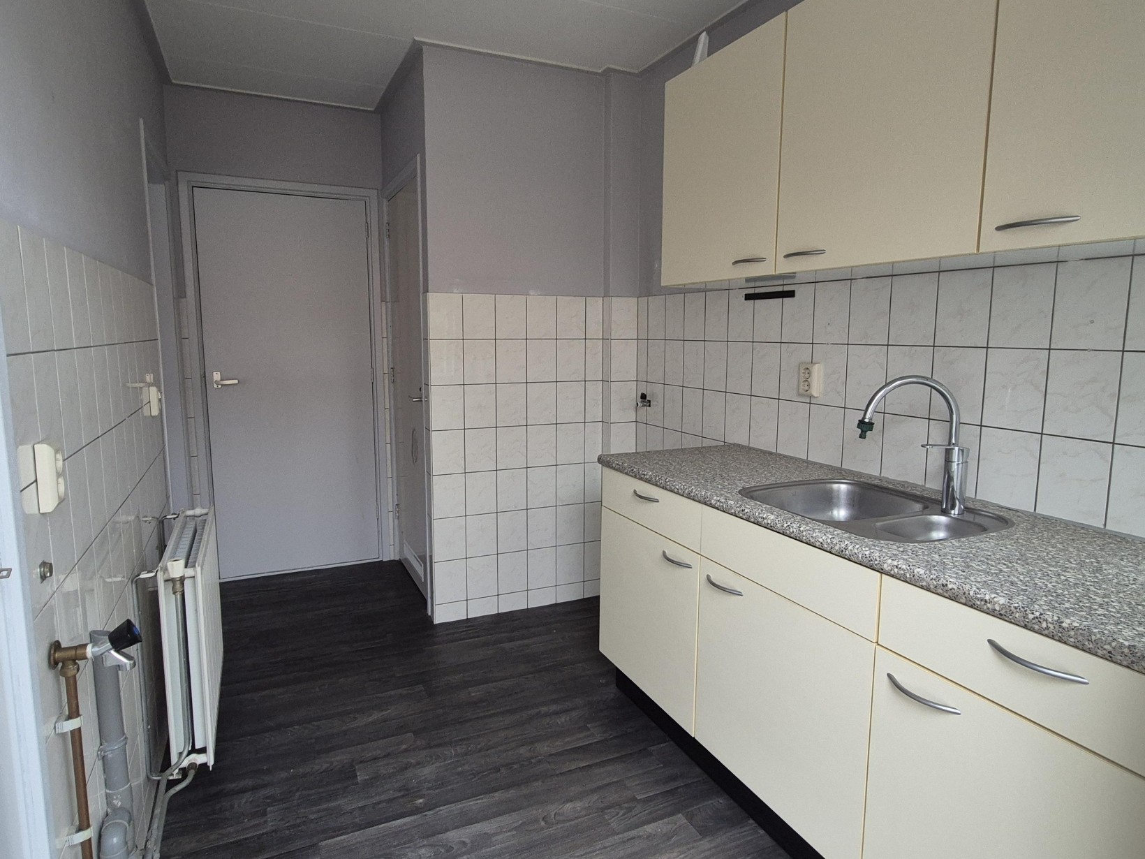 Tussenwoning te koop: Zuidwal 79, Steenbergen