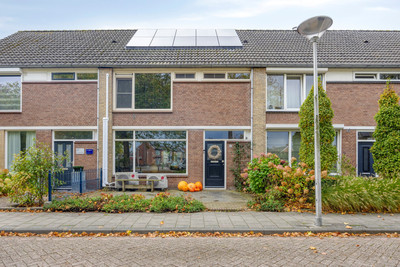 Van Brabant. 18