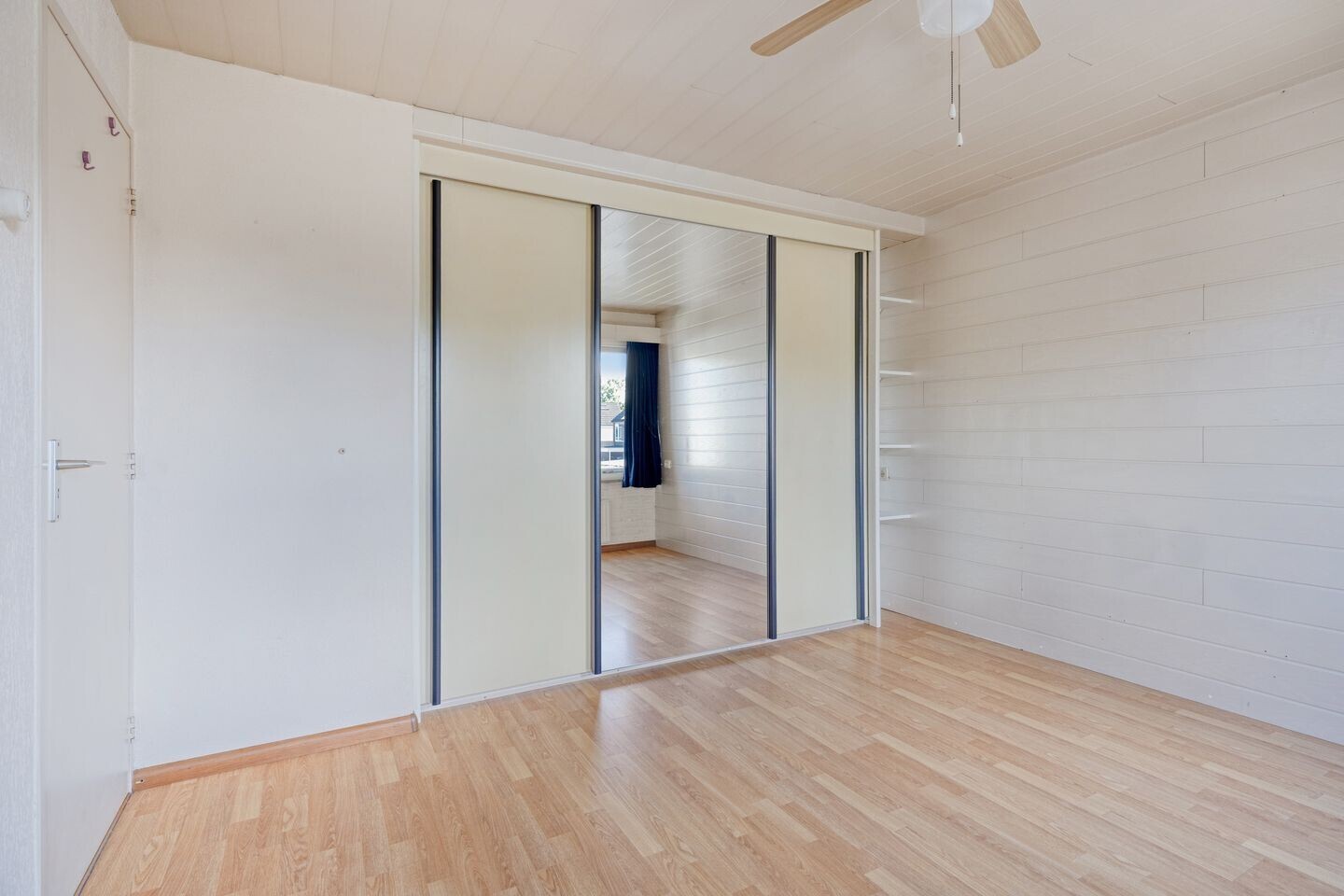 Tussenwoning te koop: Anjerstraat 32, Steenbergen