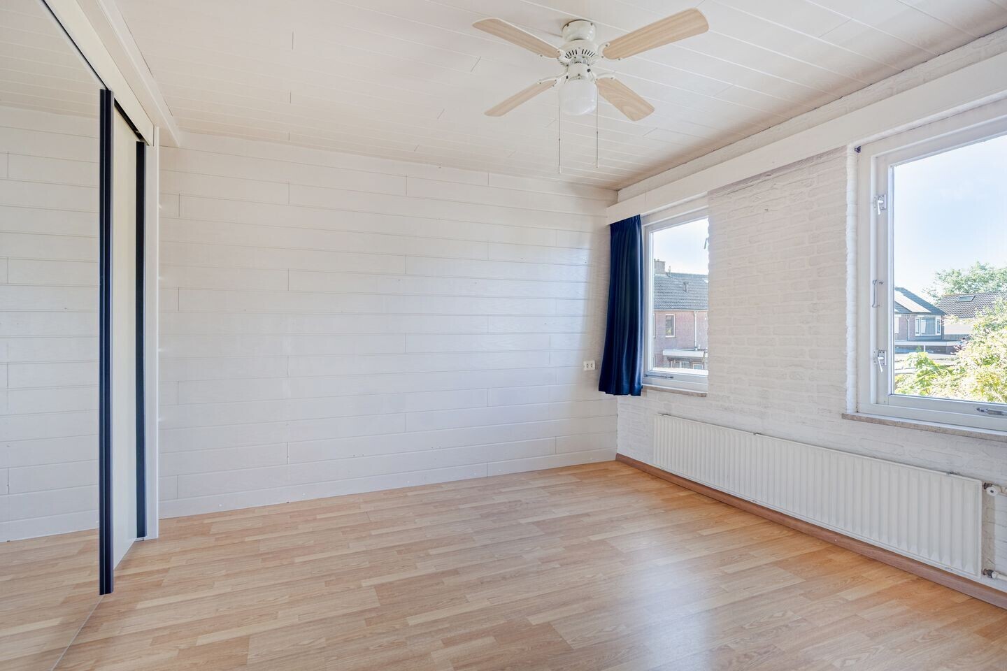 Tussenwoning te koop: Anjerstraat 32, Steenbergen