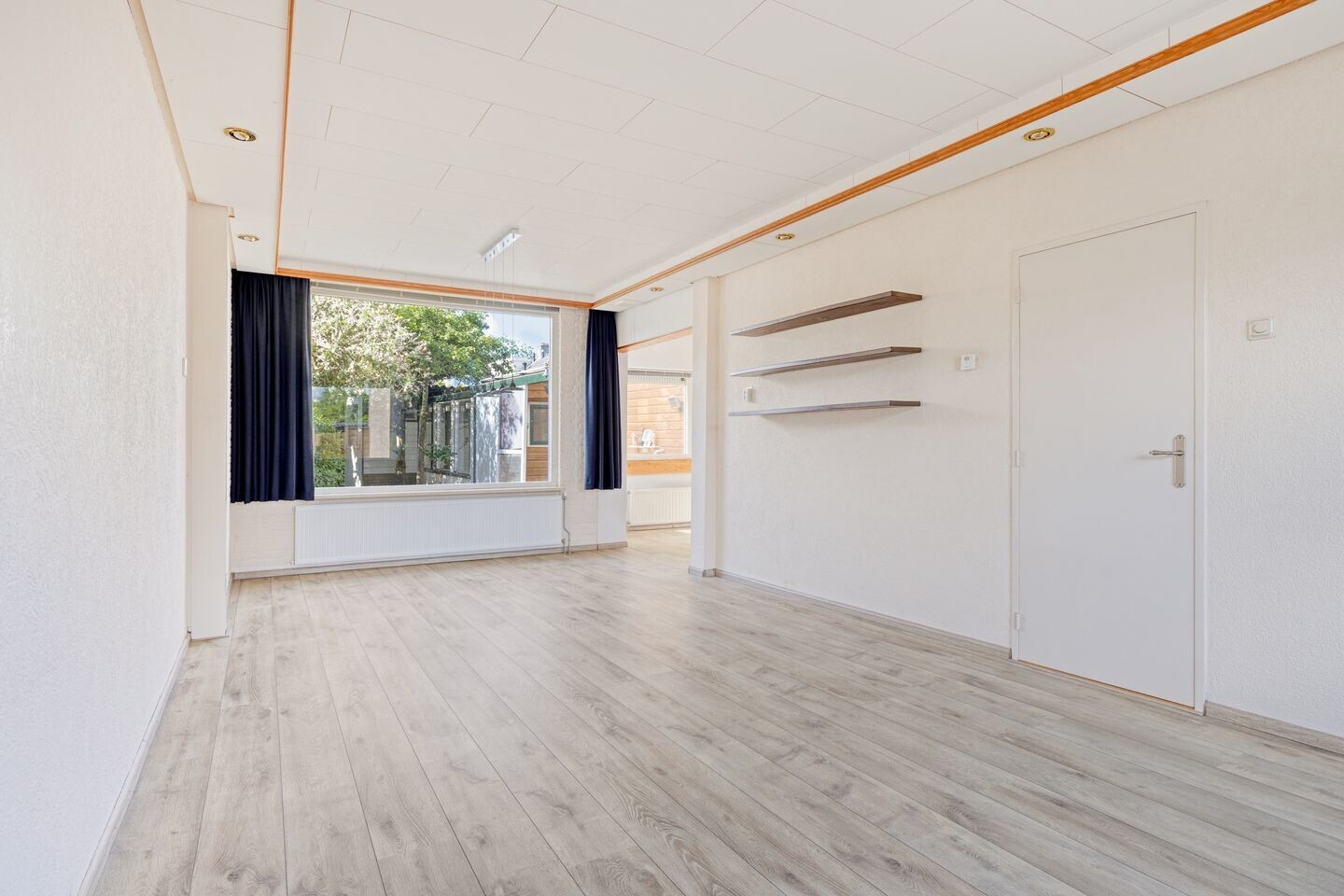 Tussenwoning te koop: Anjerstraat 32, Steenbergen