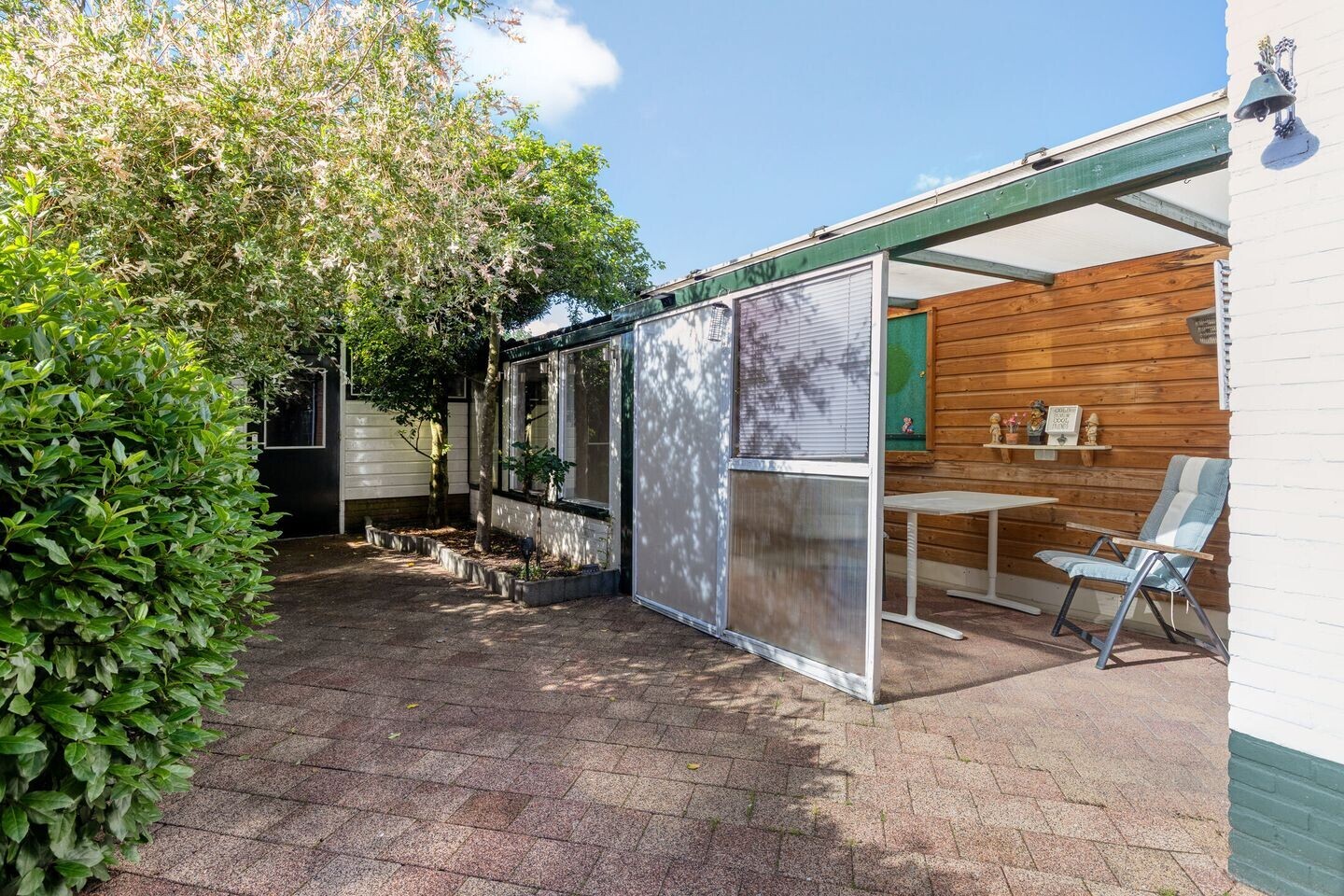 Tussenwoning te koop: Anjerstraat 32, Steenbergen