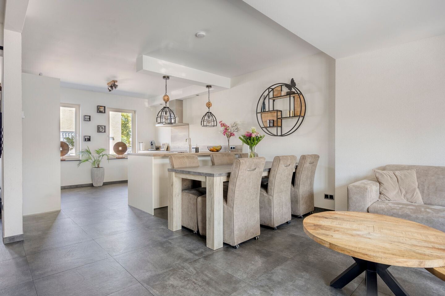 Tussenwoning te koop: Anjerstraat 36, Steenbergen