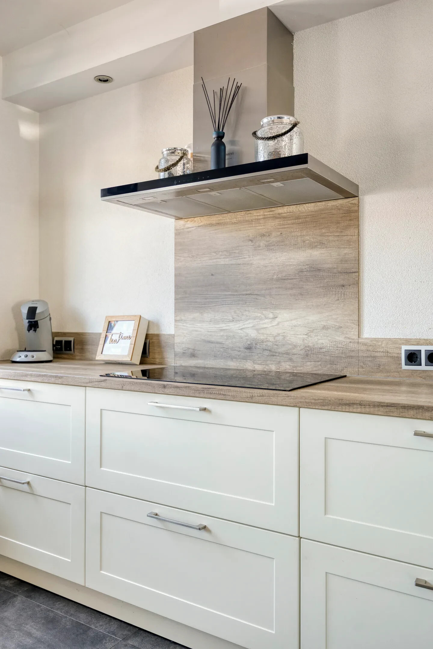 Tussenwoning te koop: Anjerstraat 36, Steenbergen
