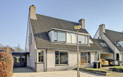 Arnold van Lieropstraat 54