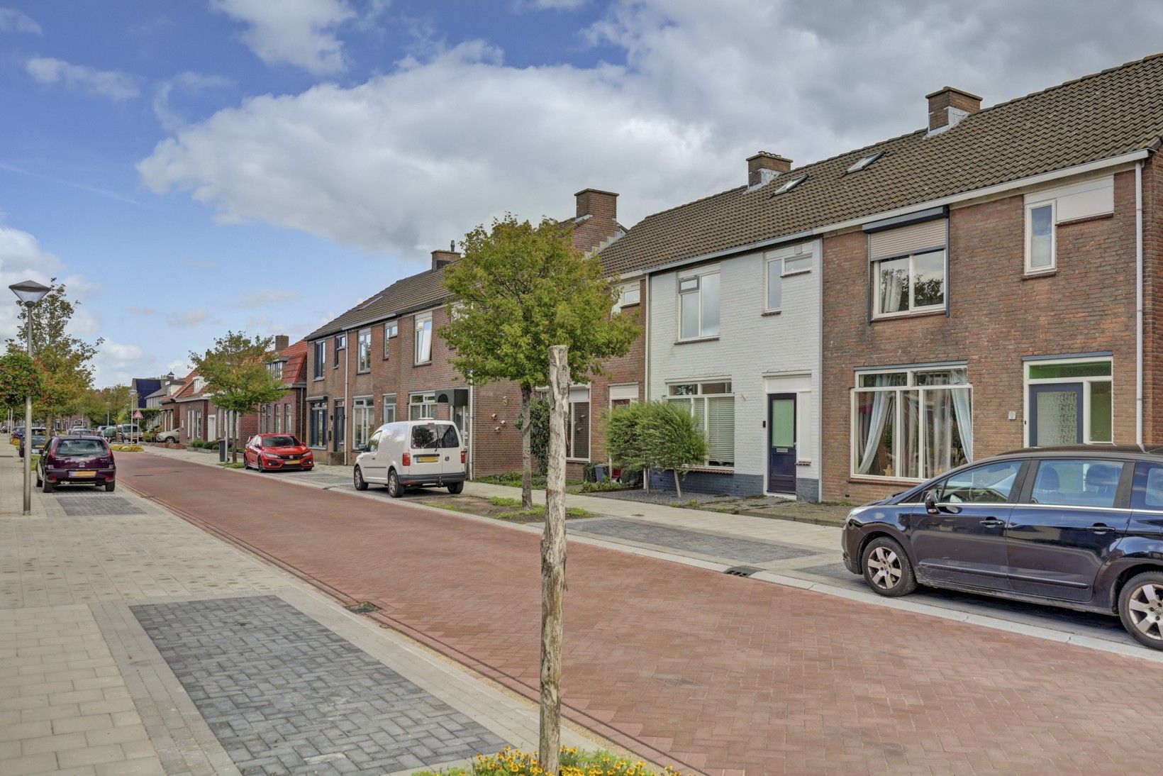 Hoekwoning te koop: Dorpsweg 6, De Heen