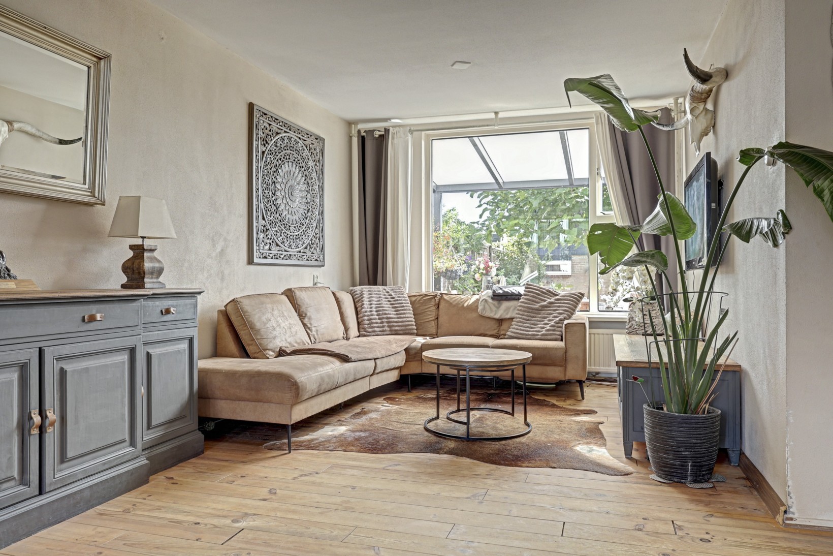 Hoekwoning te koop: Dorpsweg 6, De Heen