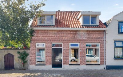Dorpsstraat 16