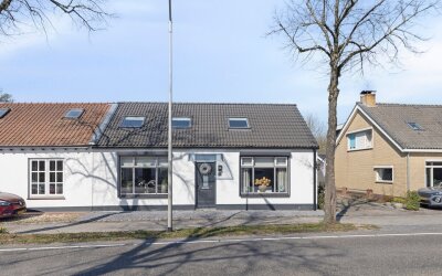 Steenbergse. 9