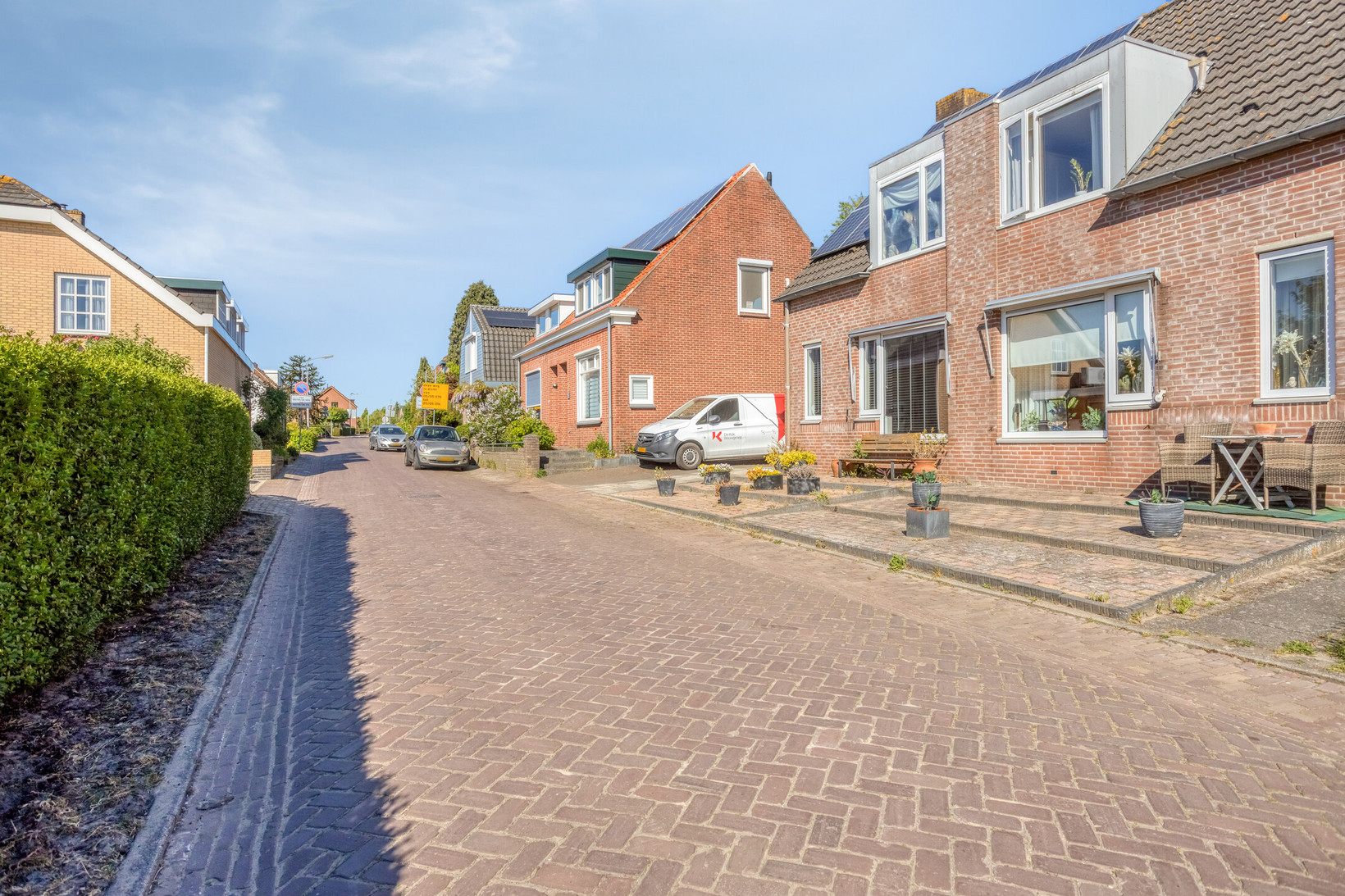 Twee-onder-één-kap te koop: nieuwe molenweg 27, Halsteren