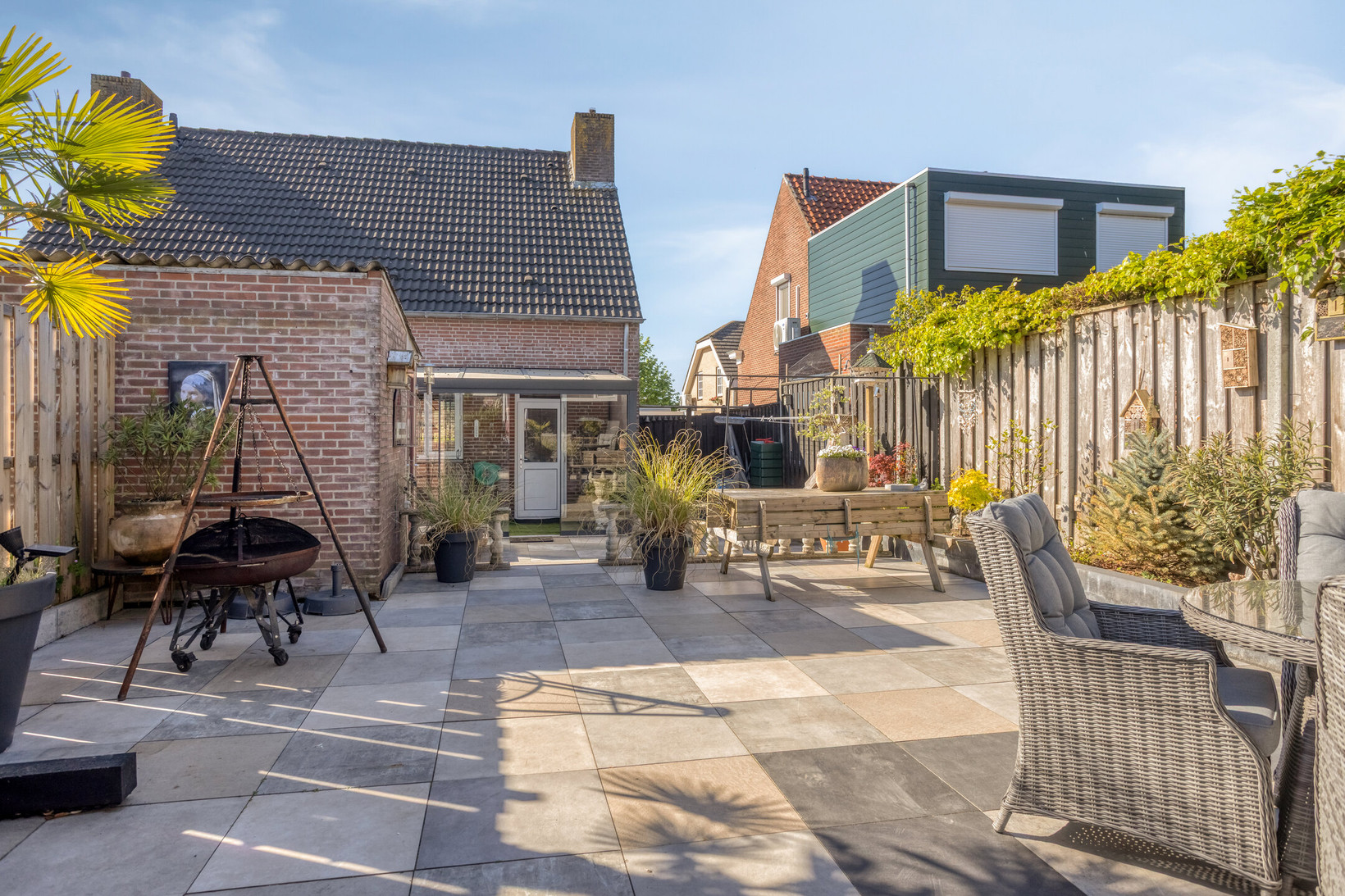 Twee-onder-één-kap te koop: nieuwe molenweg 27, Halsteren