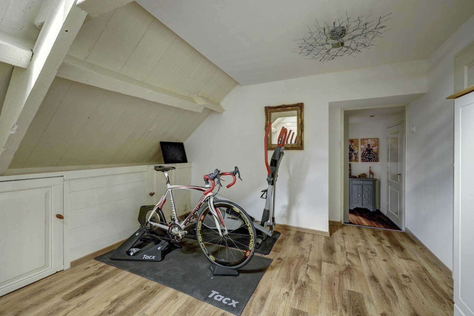 Hoekwoning te koop: Voorstraat 43, Nieuw-Vossemeer