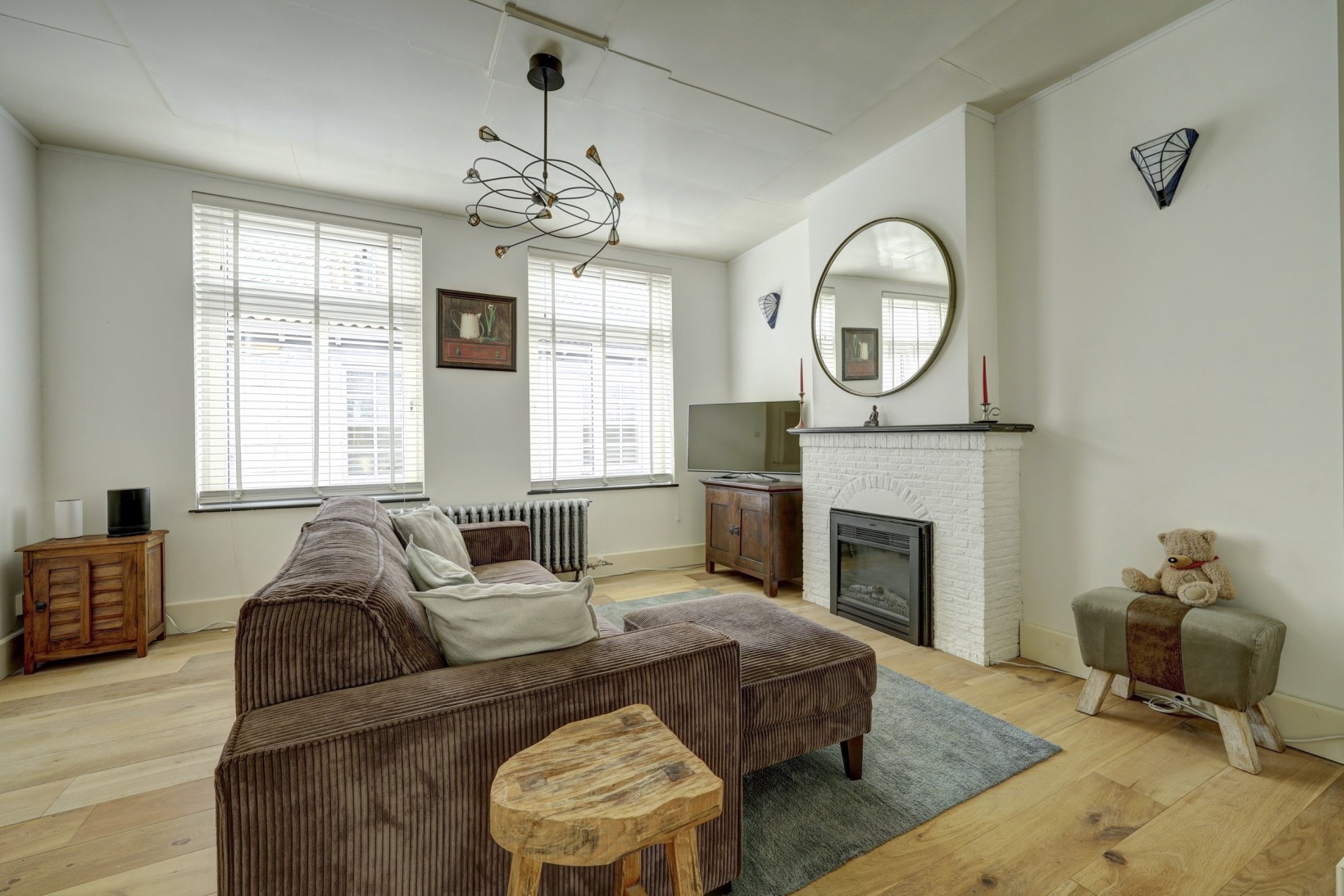 Hoekwoning te koop: Voorstraat 43, Nieuw-Vossemeer