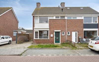 AM de Jongs. 9
