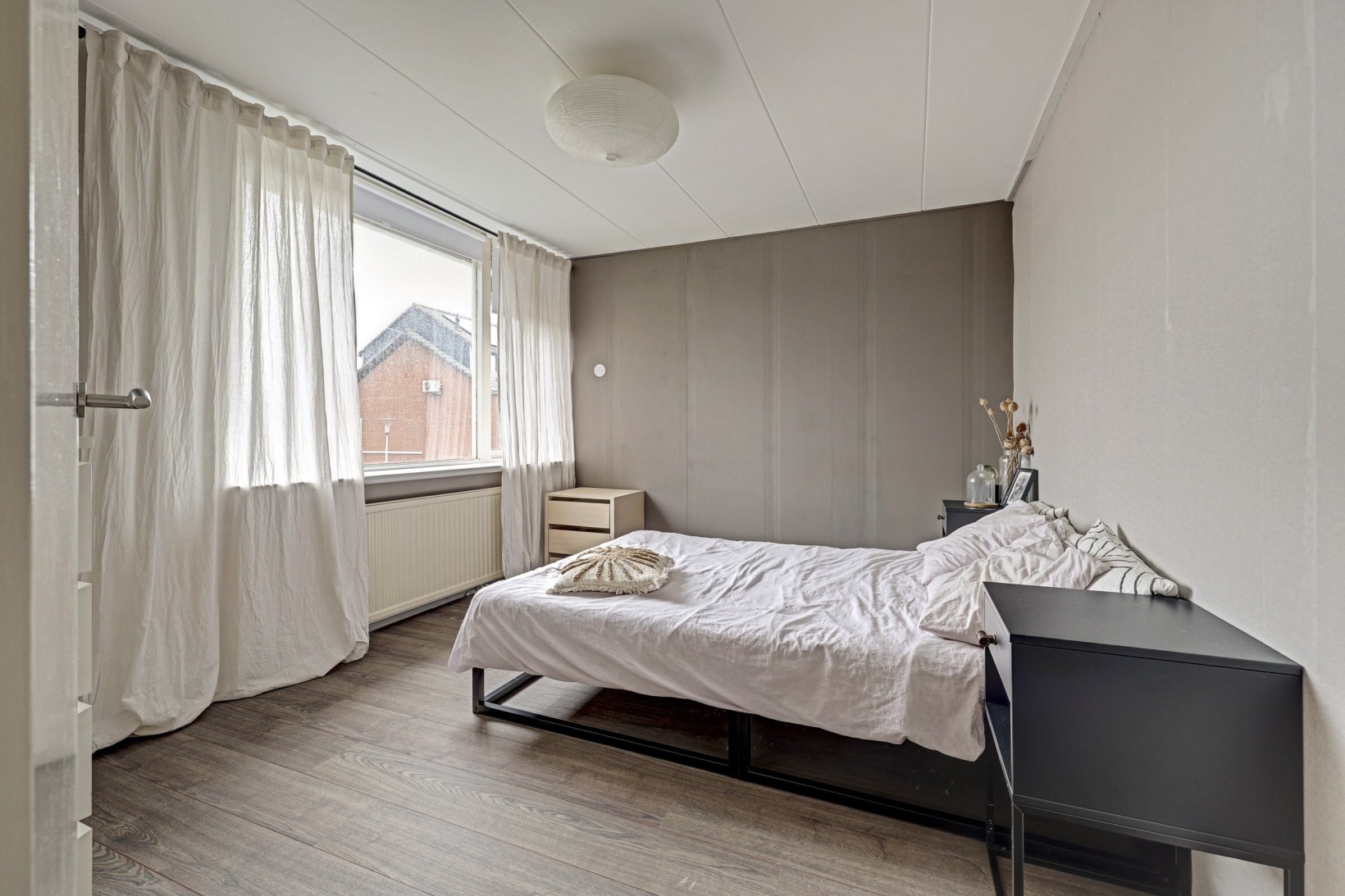 Tussenwoning te koop: Pieter van Botlantlaan 28, Nieuw-Vossemeer