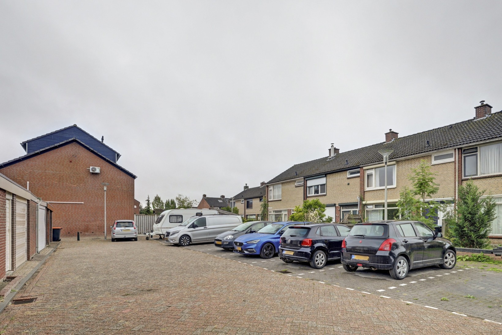 Tussenwoning te koop: Pieter van Botlantlaan 28, Nieuw-Vossemeer