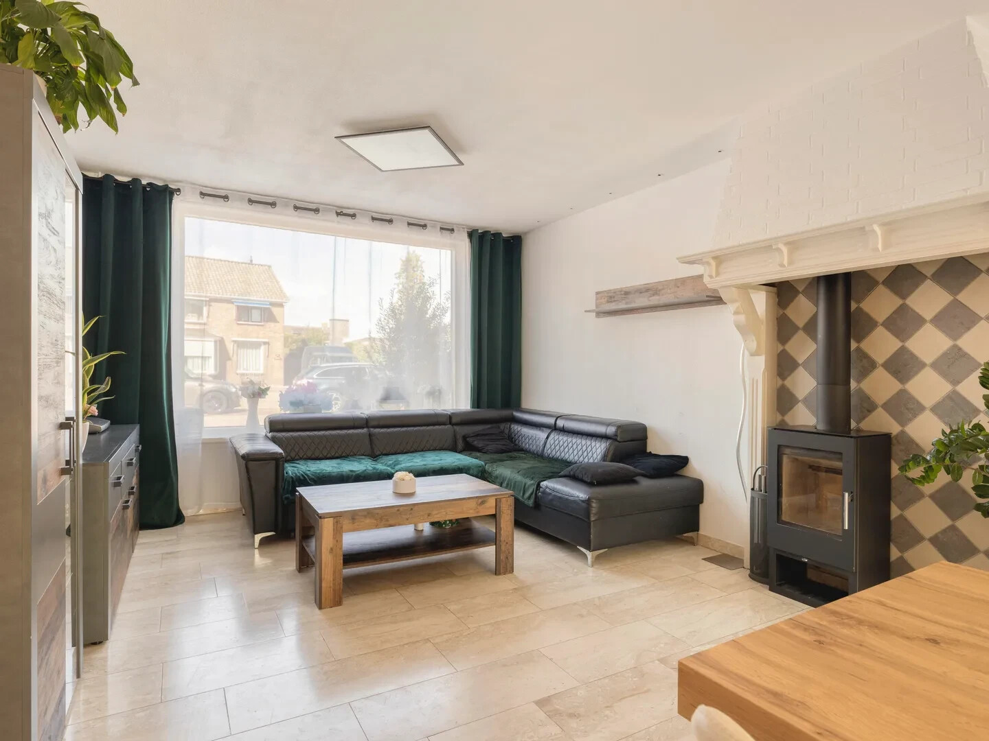 Tussenwoning te koop: Ten Ankerweg 5, Tholen
