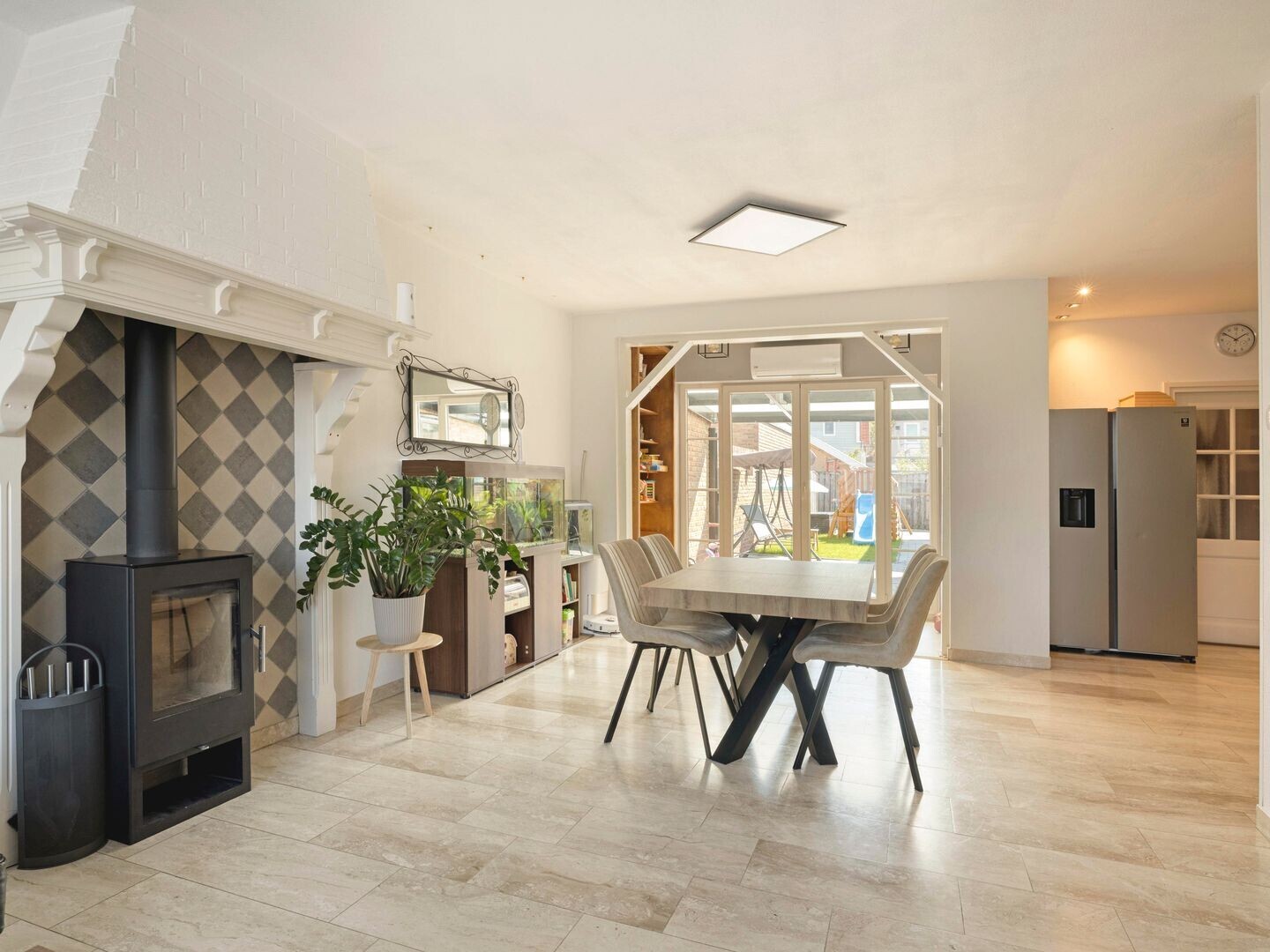 Tussenwoning te koop: Ten Ankerweg 5, Tholen