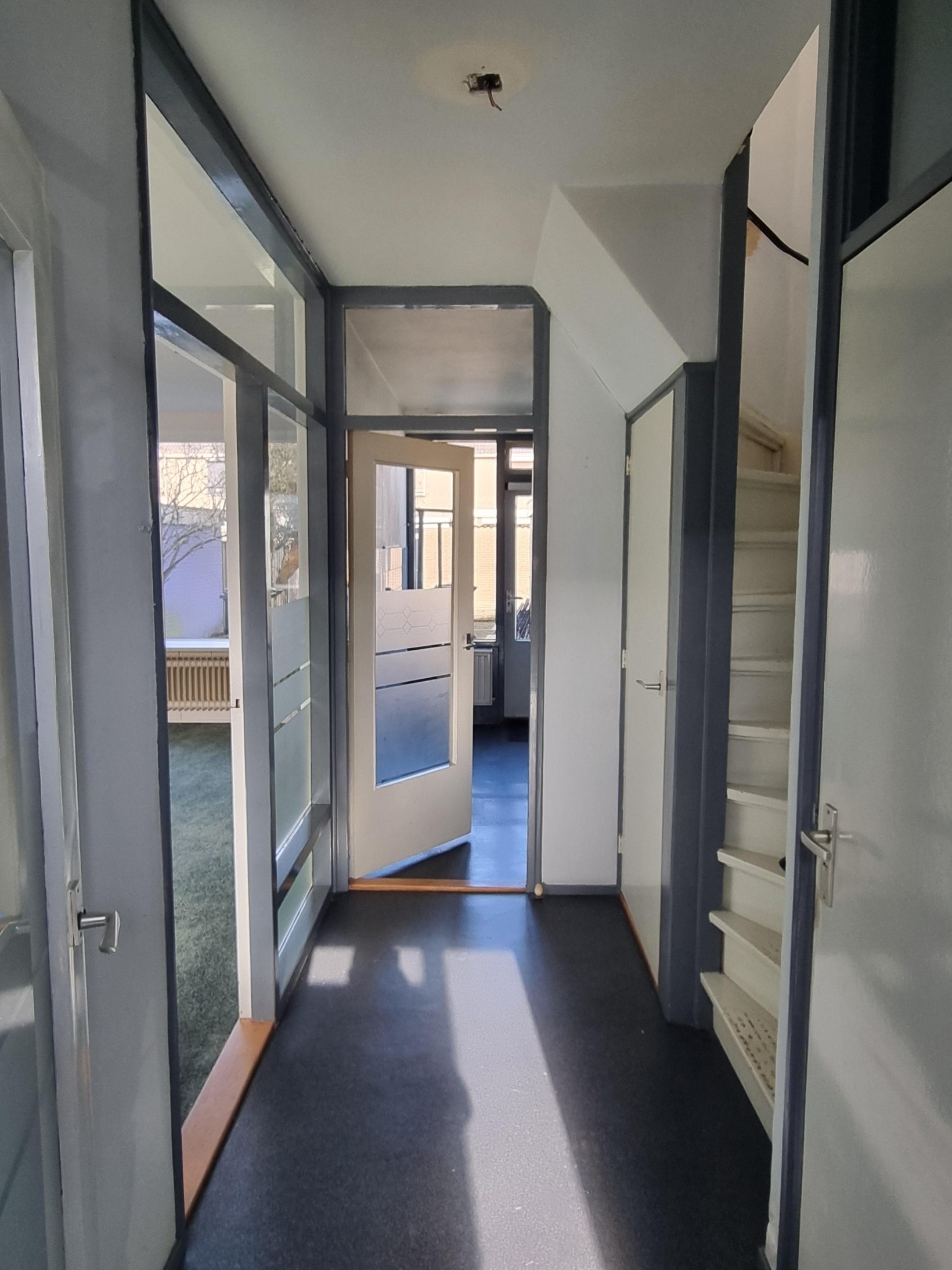 Hoekwoning te koop: Machteld van Gelrestraat 58, Tholen