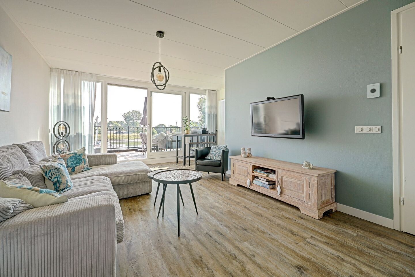 Tussenwoning te koop: Molendijk 52, Stavenisse
