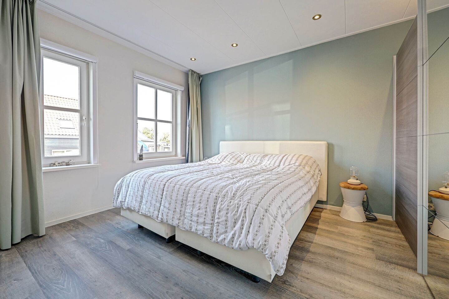 Tussenwoning te koop: Molendijk 52, Stavenisse
