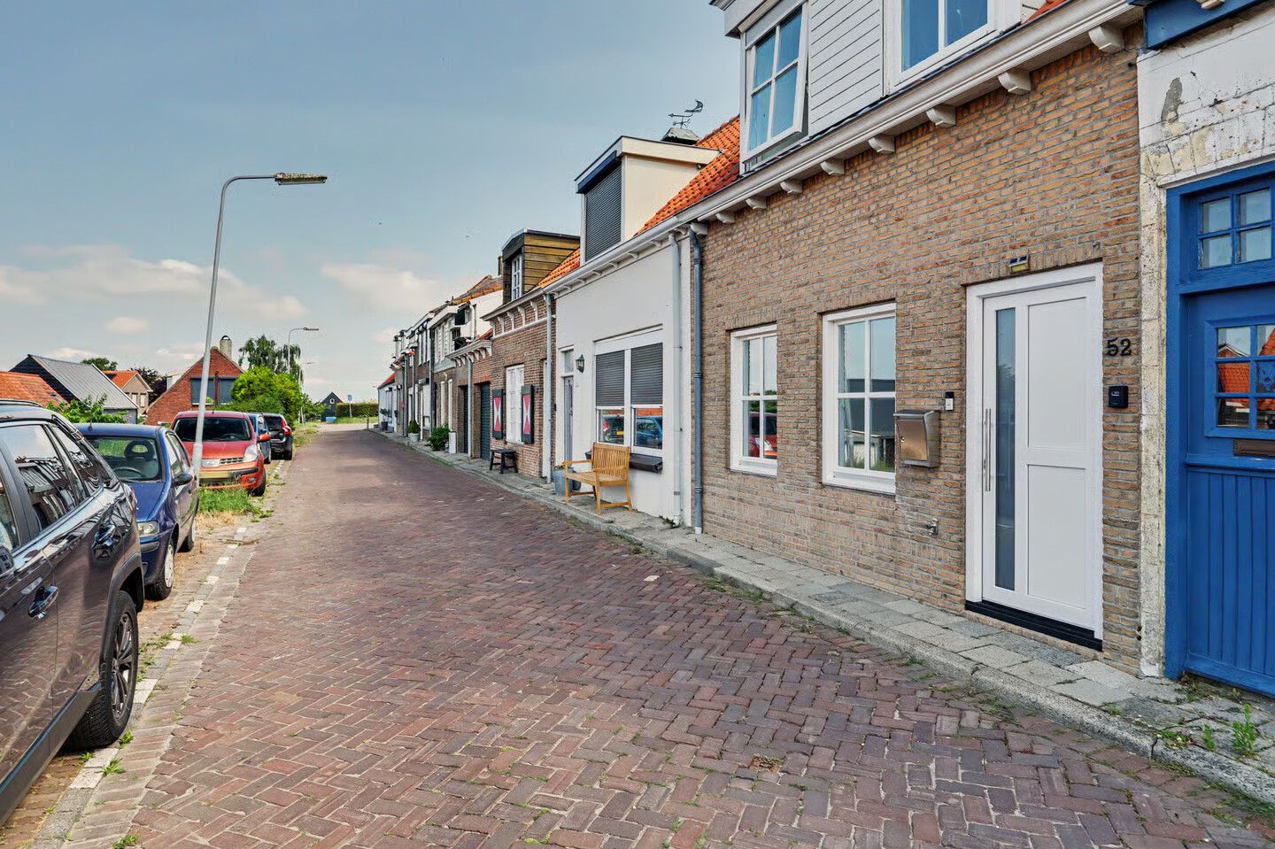 Tussenwoning te koop: Molendijk 52, Stavenisse