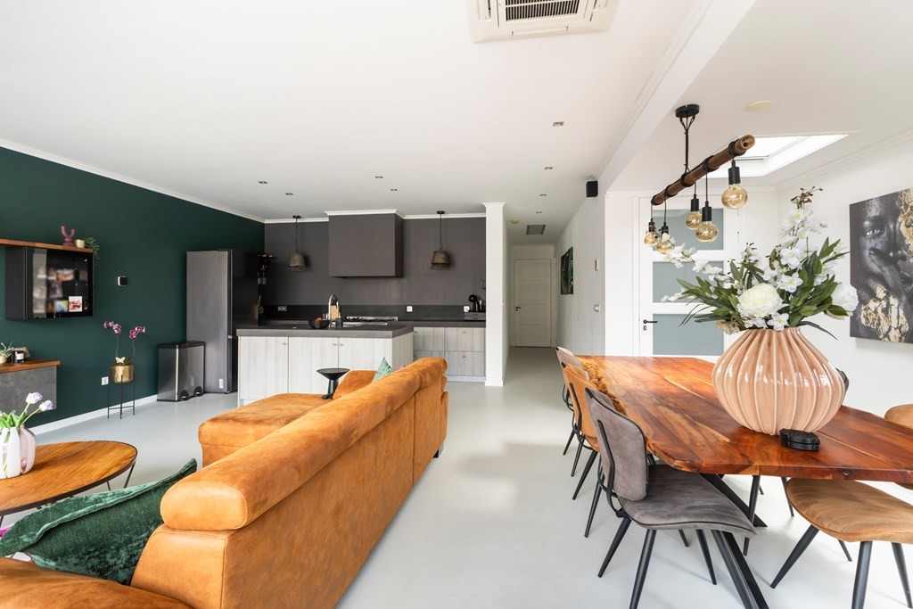Tussenwoning te koop: Voorstraat 39, Sint-Annaland