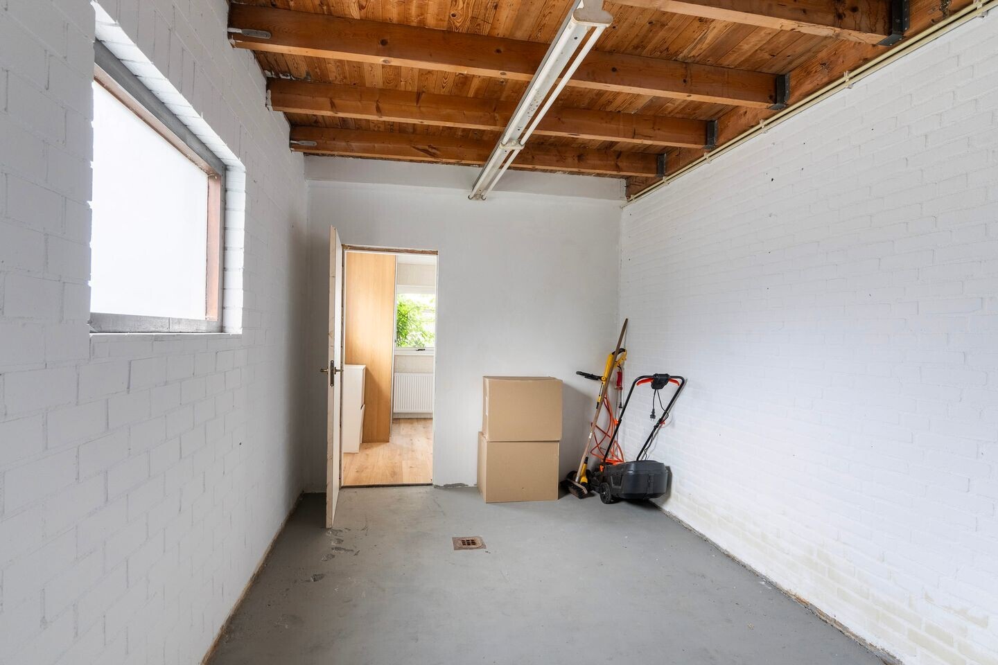 Hoekwoning te koop: Dokter Renesstraat 34, Oud-Vossemeer