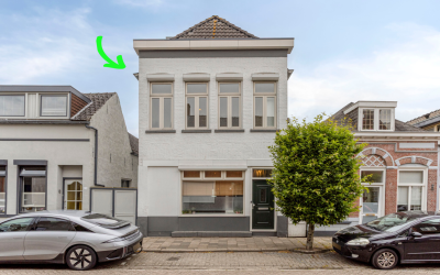 Damstraat 25