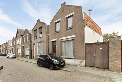 Voorstraat 25