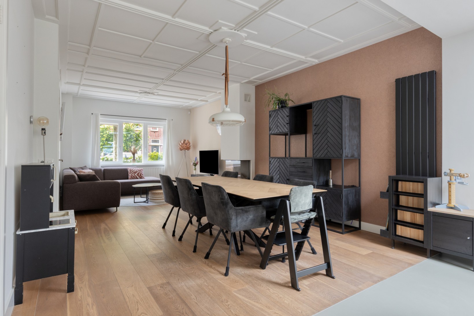 Hoekwoning te koop: Middenstraat 111, Roosendaal