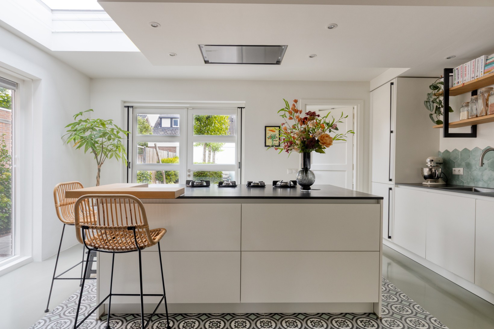 Hoekwoning te koop: Middenstraat 111, Roosendaal