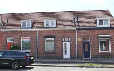 Spoorstraat 196