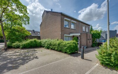Joostveld 12