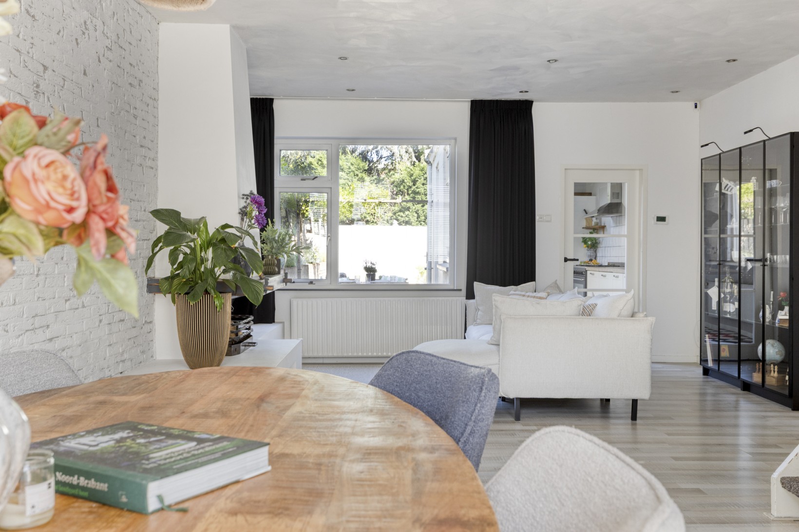 Hoekwoning te koop: Hulsdonksestraat 37, Roosendaal