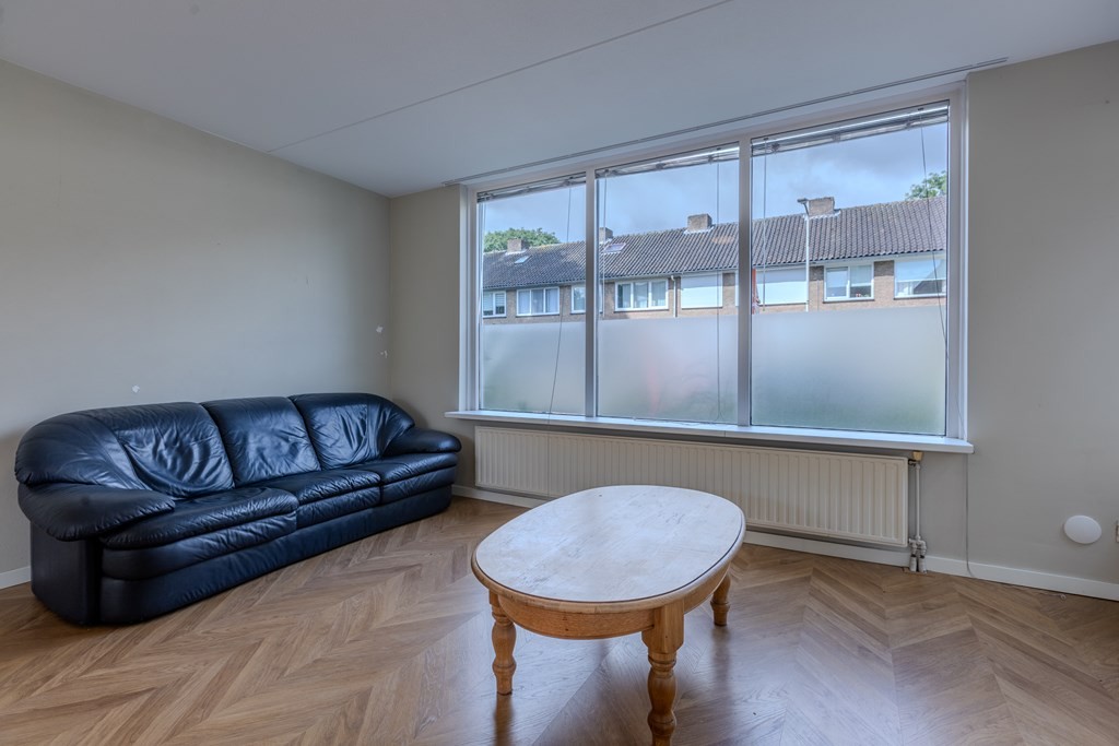 Tussenwoning te koop: Carel Willinkplein 13, Roosendaal