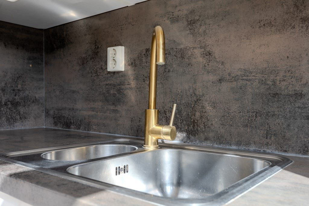 Tussenwoning te koop: Carel Willinkplein 13, Roosendaal