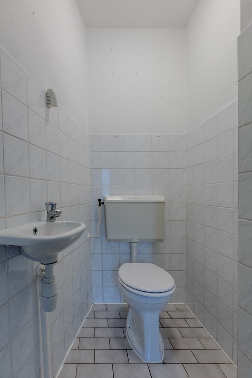 Tussenwoning te koop: Carel Willinkplein 13, Roosendaal