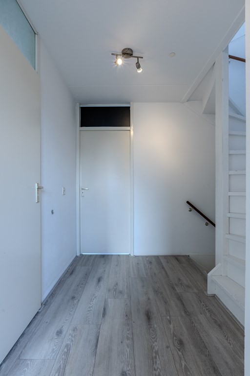 Tussenwoning te koop: Carel Willinkplein 13, Roosendaal