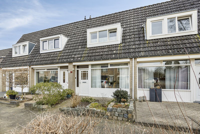 Amarildijk 24