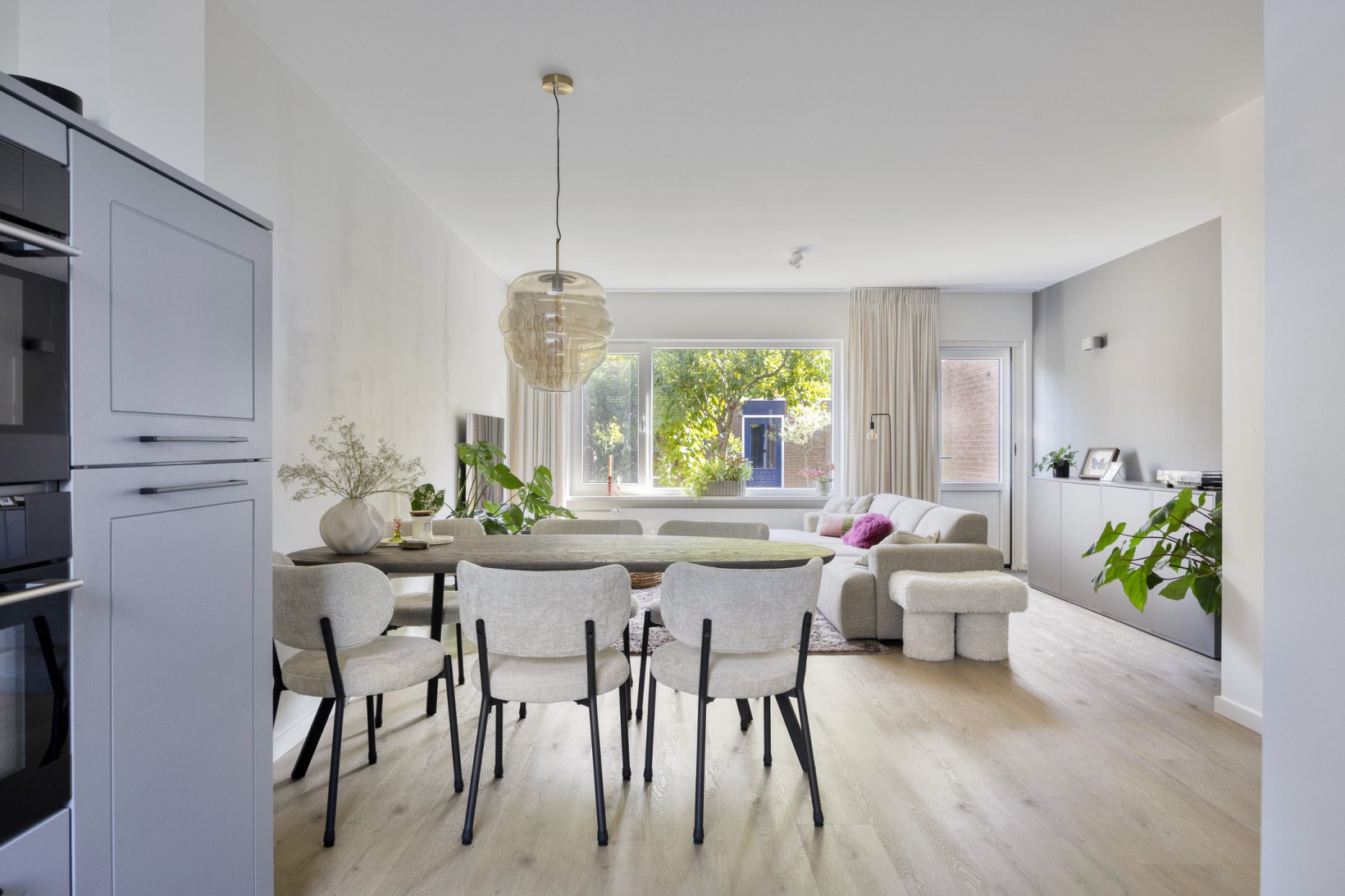 Tussenwoning te koop: Diamantdijk 88, Roosendaal
