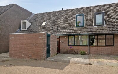 Koraaldijk 67