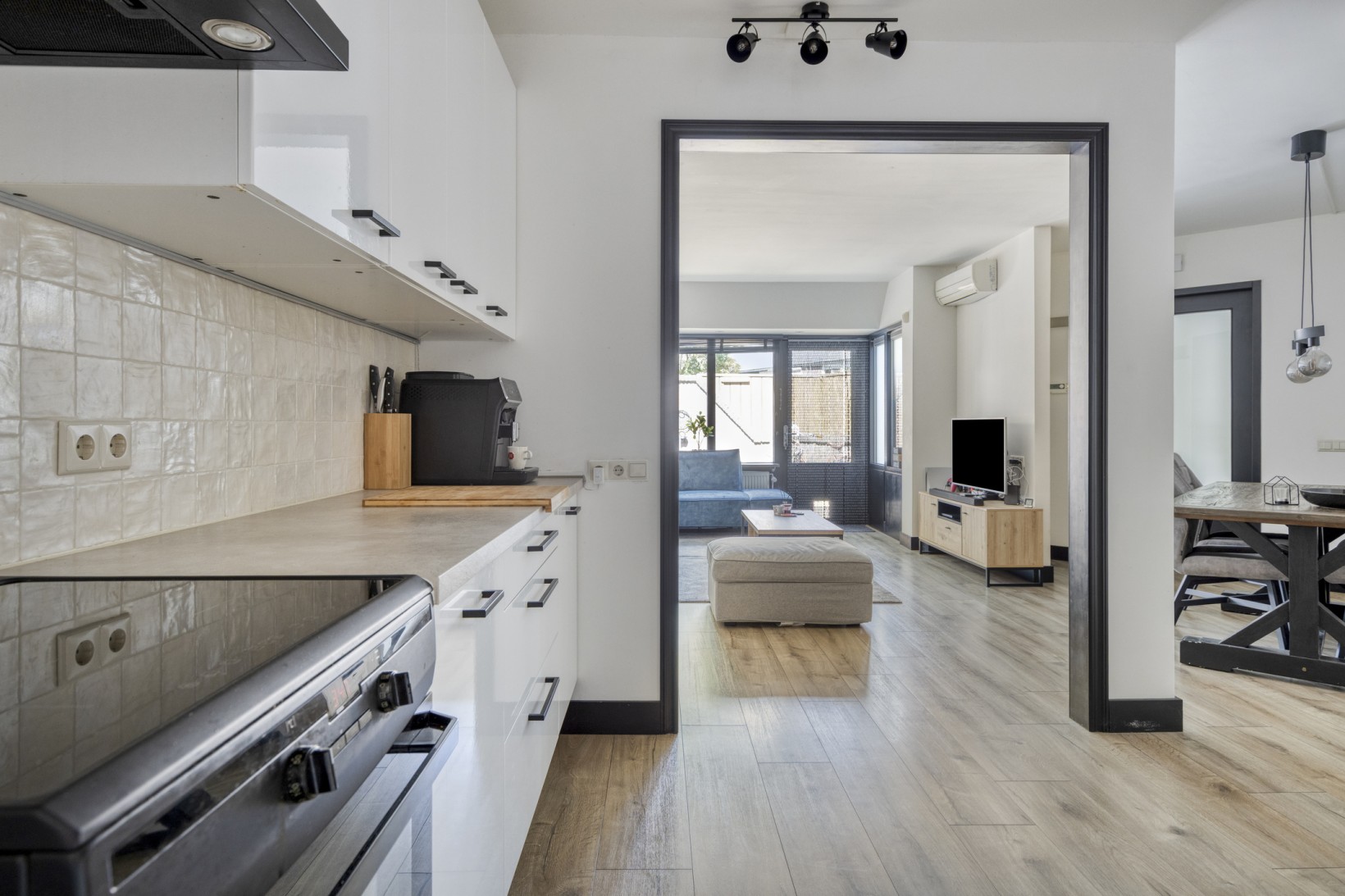 Tussenwoning te koop: Koraaldijk 119, Roosendaal