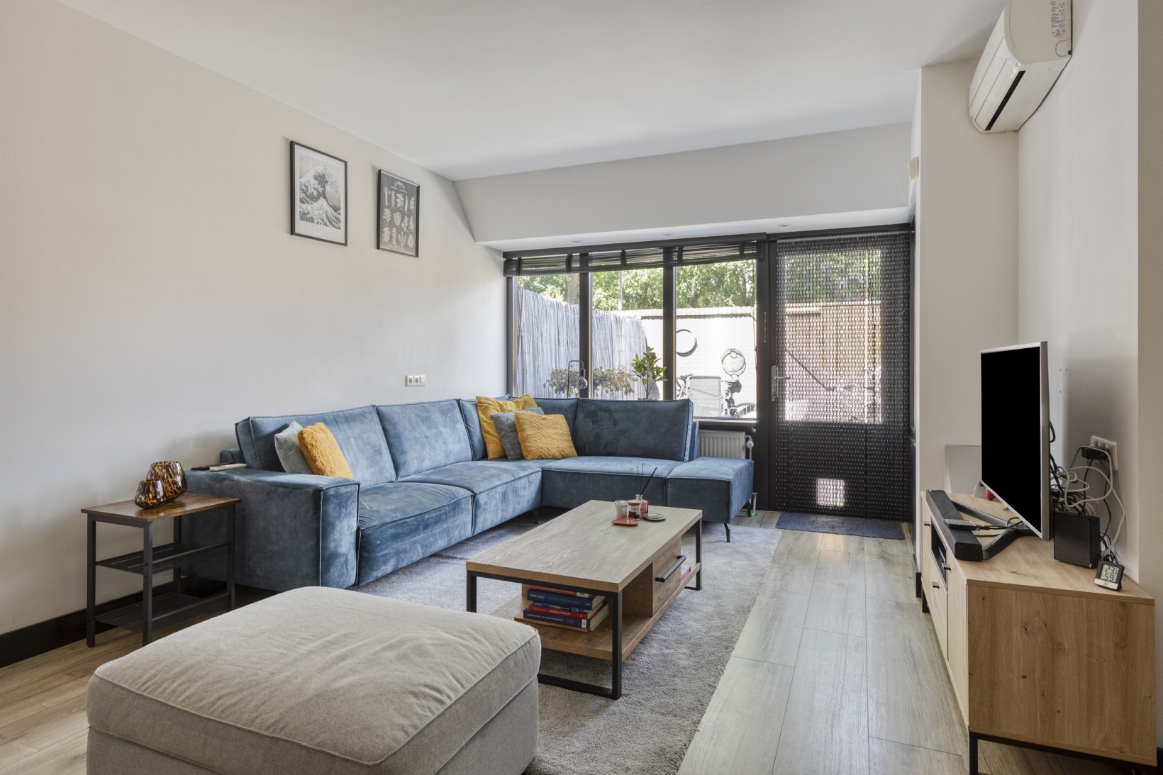 Tussenwoning te koop: Koraaldijk 119, Roosendaal