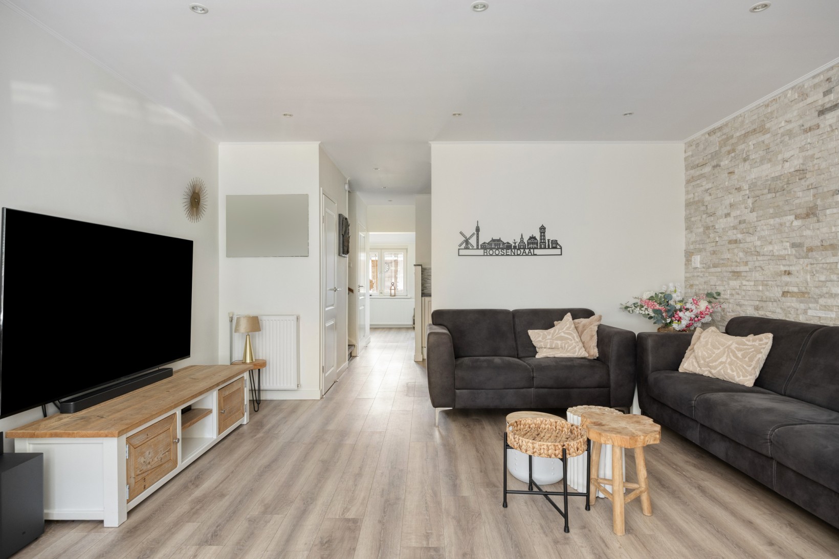 Hoekwoning te koop: Lavadijk 53, Roosendaal