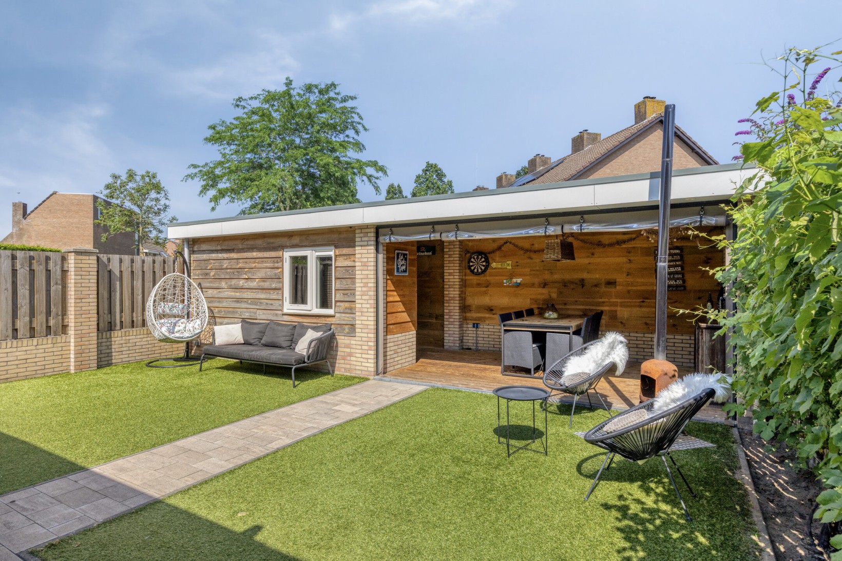 Hoekwoning te koop: Lavadijk 53, Roosendaal